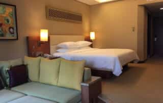 clean, comfortable hotel room in bath, maine